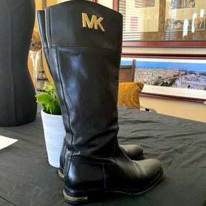 Black Michael Kor Boots
